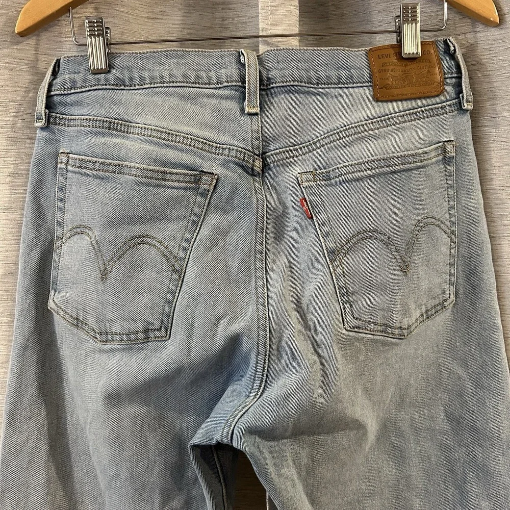 Levis Jeans Size 30 Wedgie Straight Button Fly Blue‎ Denim